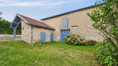 Maison - 559 m² - 15 pièces