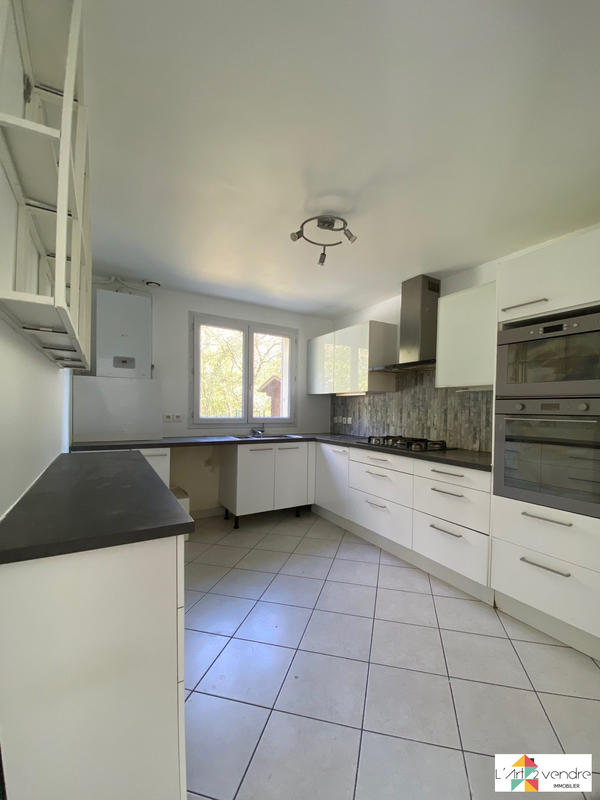 Maison - 133 m² - 7 pièces