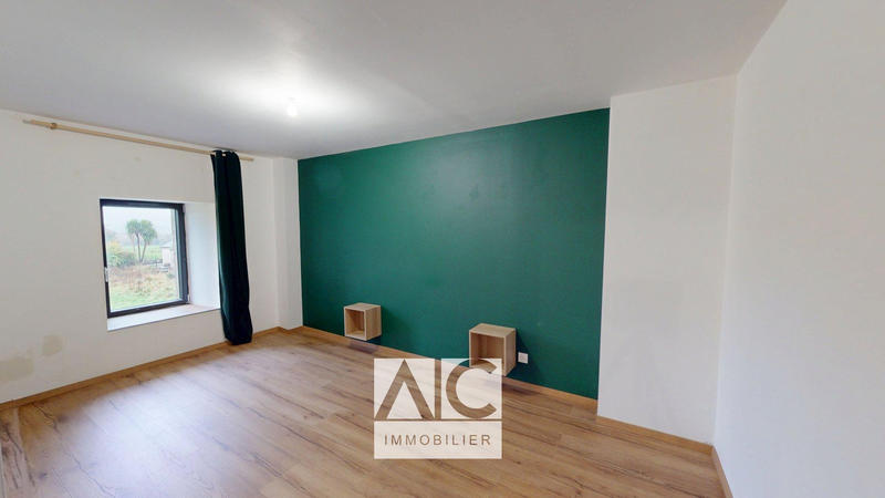 Maison - 184 m² - 7 pièces