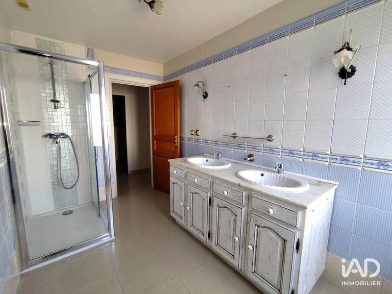 Local commercial - 526 m²