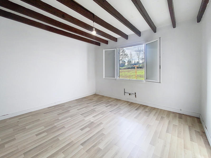 Maison - 137 m² - 6 pièces