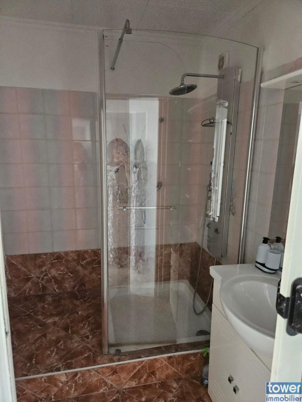 Appartement - 90 m² - 5 pièces