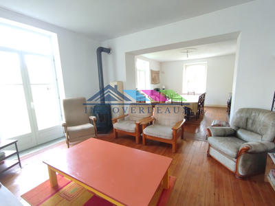 Maison - 165 m² - 7 pièces