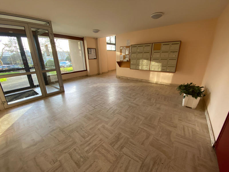 Appartement - 94 m² - 5 pièces