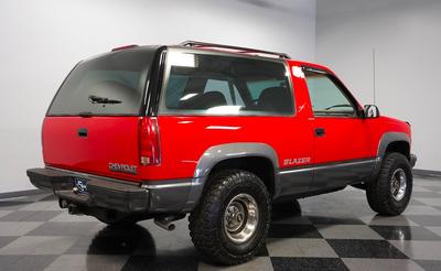 Chevrolet Blazer Sport