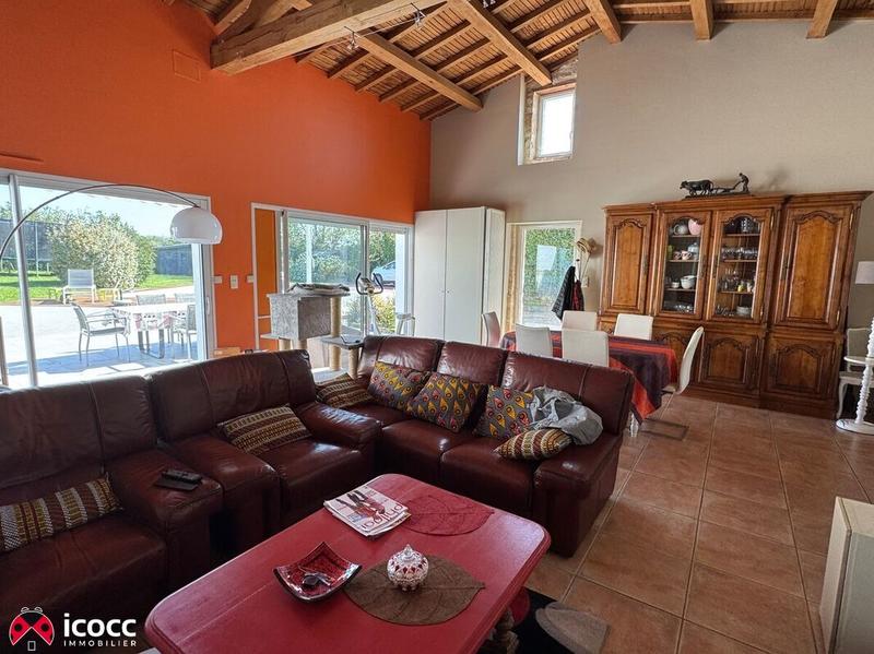 Maison en pierre - 155 m² - 6 pièces