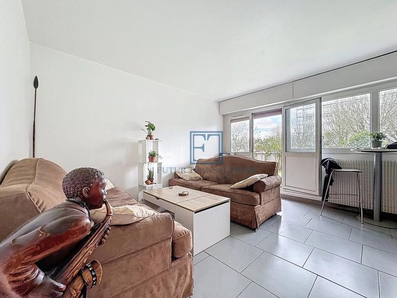 Appartement - 77 m² - 4 pièces