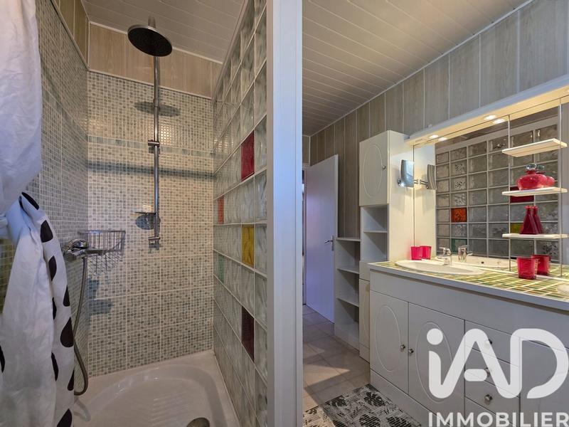 Maison - 111 m² - 5 pièces