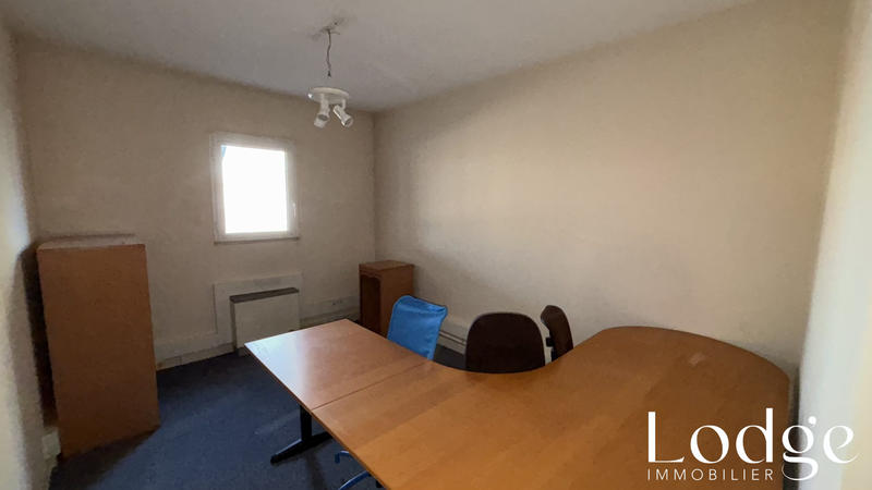 Bureau - 140 m²