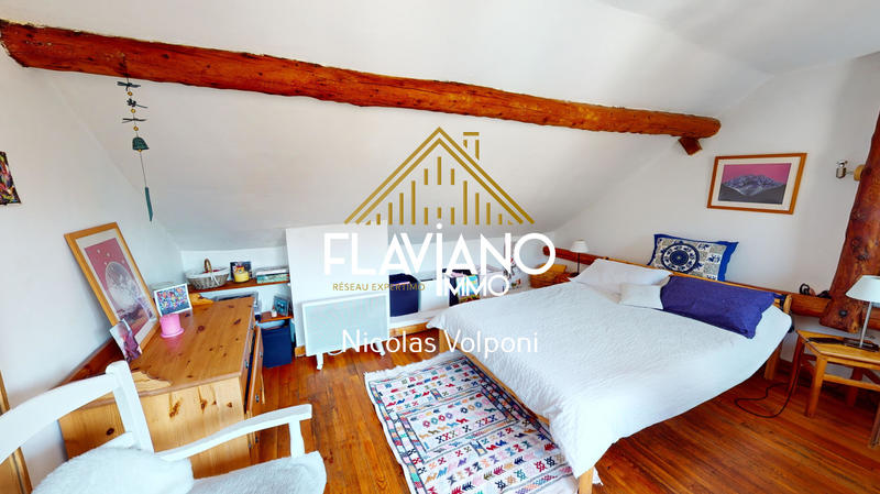 Appartement - 123 m² - 5 pièces