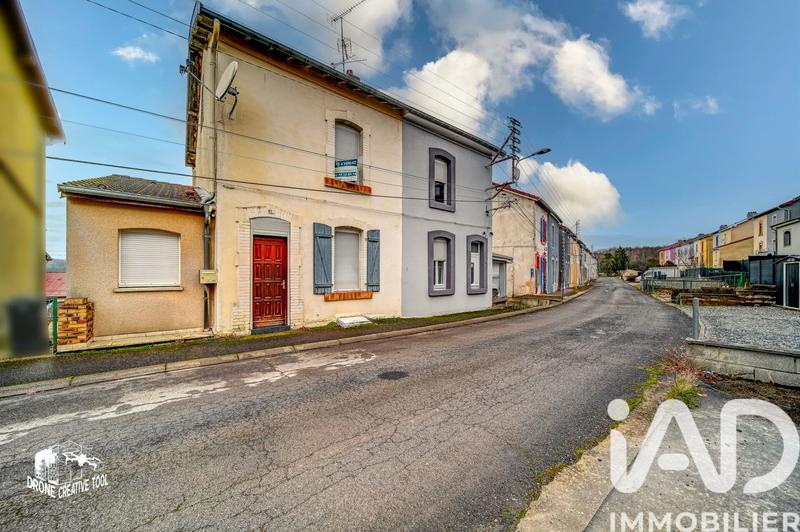 Maison - 111 m² - 5 pièces