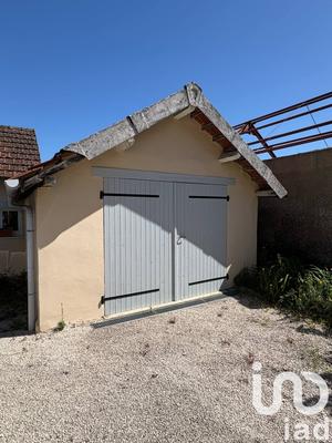 Maison - 216 m² - 8 pièces