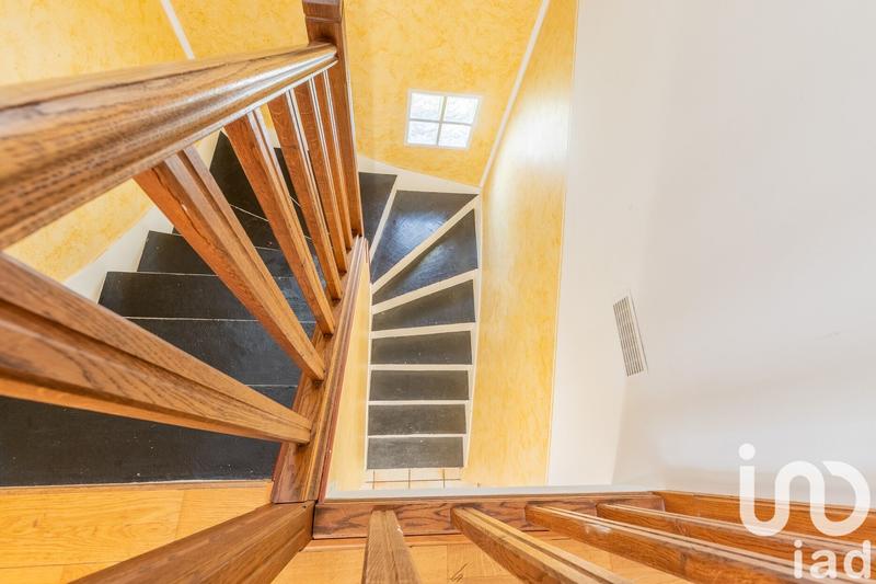 Maison - 183 m² - 5 pièces