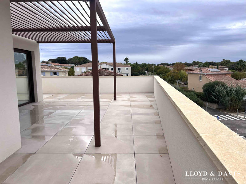 Appartement - 120 m² - 4 pièces