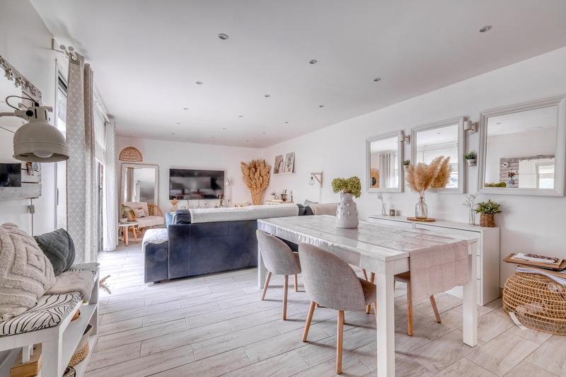 Maison - 142 m² - 6 pièces