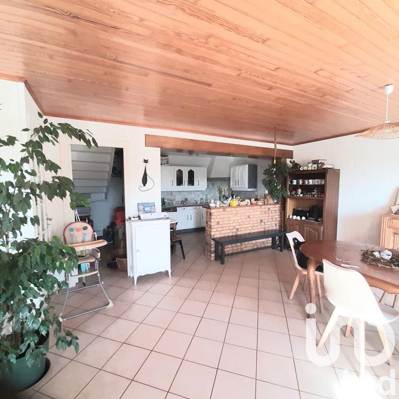 Maison - 120 m² - 5 pièces