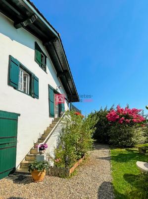 Maison - 150 m² - 5 pièces