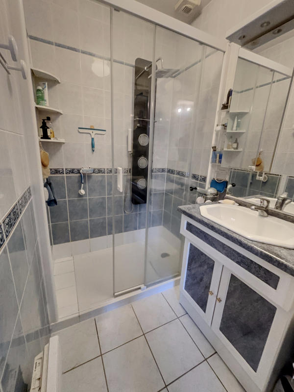 Maison - 163 m² - 6 pièces