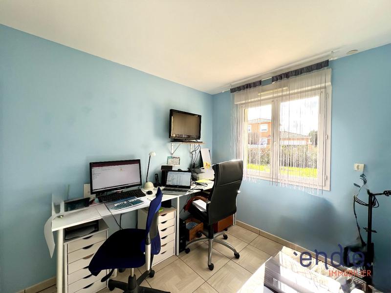 Maison - 102 m² - 4 pièces