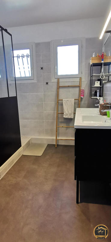 Maison - 123 m² - 5 pièces