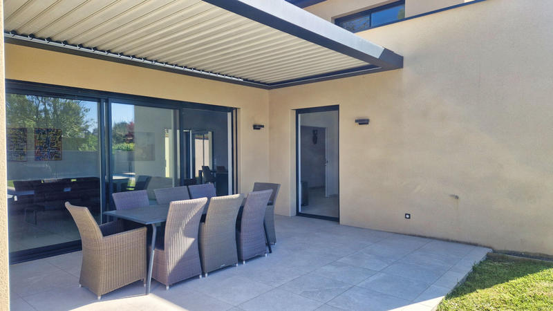 Villa - 189 m² - 7 pièces