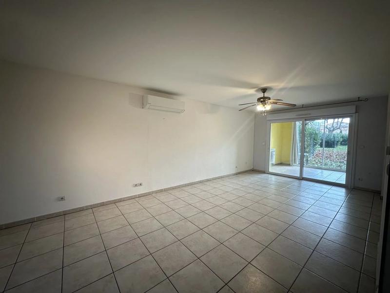 Appartement - 90 m² - 3 pièces