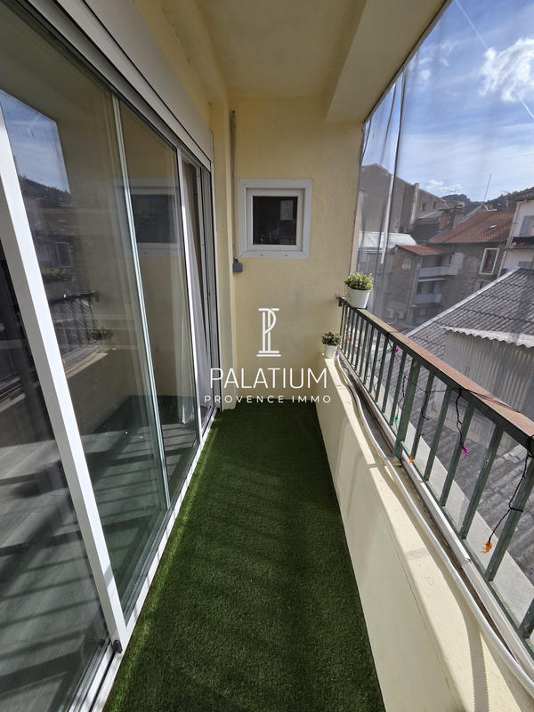 Appartement - 101 m² - 4 pièces