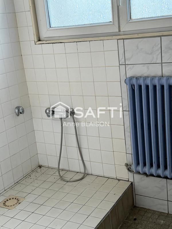 Maison - 90 m² - 6 pièces