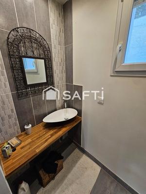 Maison - 95 m² - 4 pièces