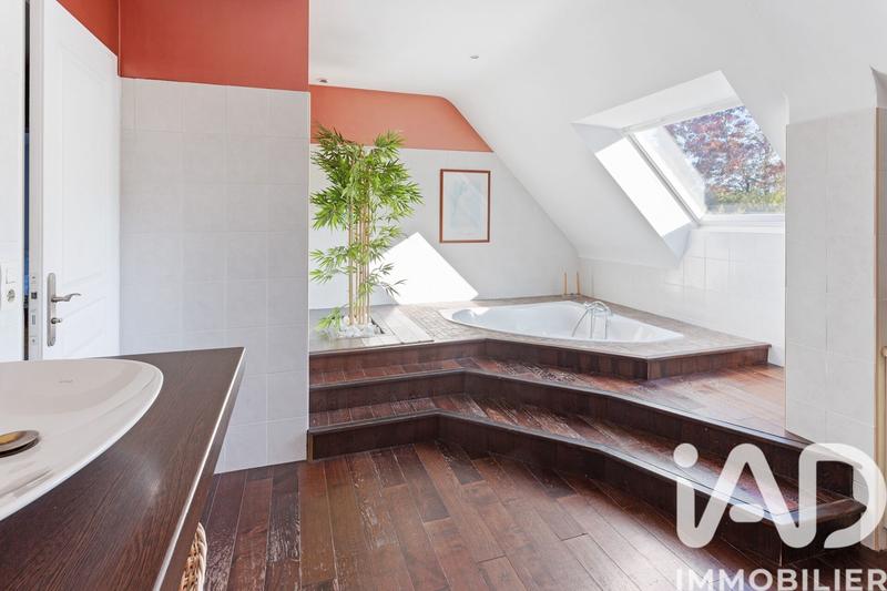 Maison de maîtres - 283 m² - 9 pièces