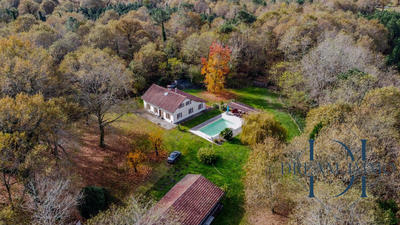 Maison ancienne - 238 m² - 5 pièces