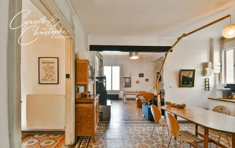 Maison - 191 m² - 7 pièces