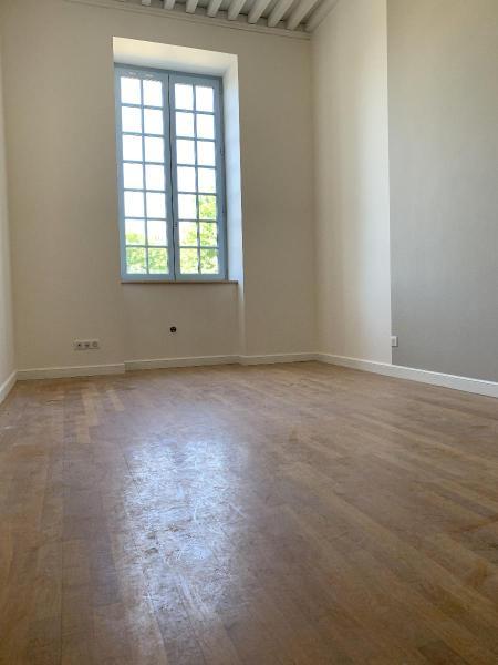 Appartement - 107 m² - 4 pièces