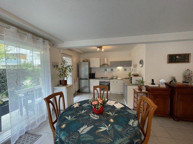 Appartement - 82 m² - 4 pièces