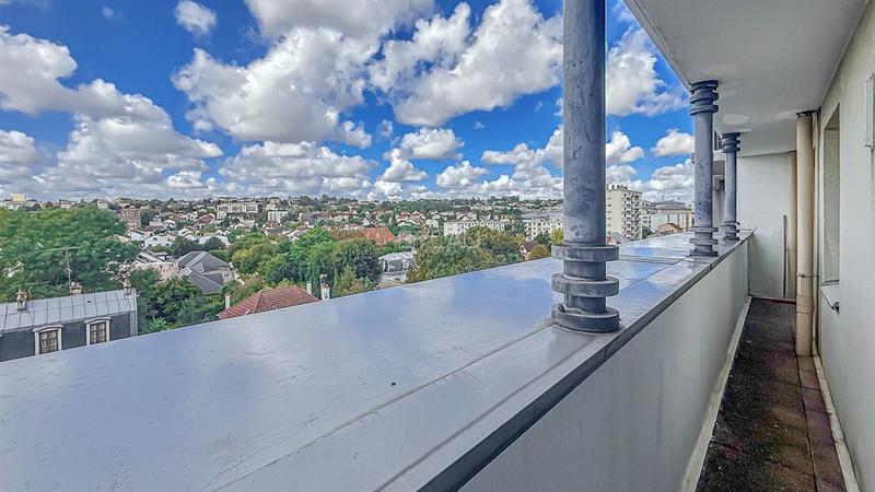 Appartement - 82 m² - 4 pièces