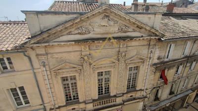 Appartement - 185 m² - 5 pièces