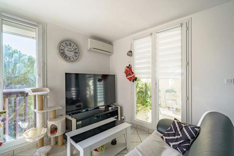 Appartement - 79 m² - 4 pièces