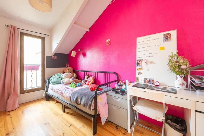 Appartement - 101 m² - 4 pièces