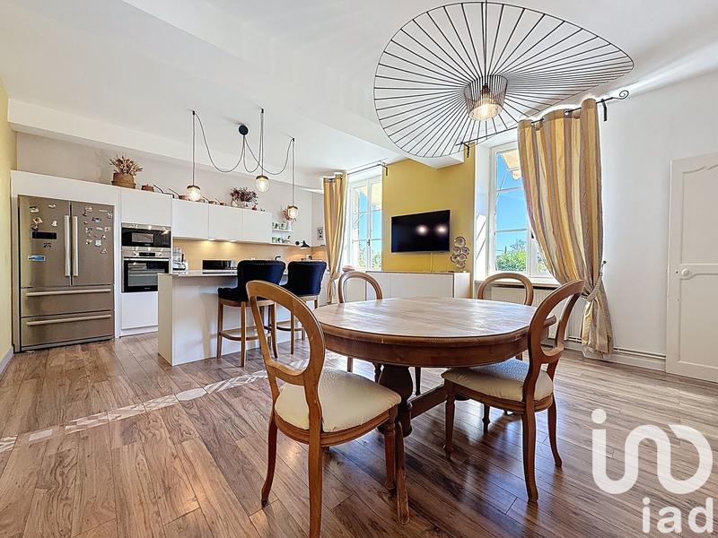 Maison - 350 m² - 12 pièces