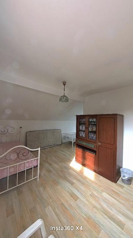 Maison - 163 m² - 7 pièces