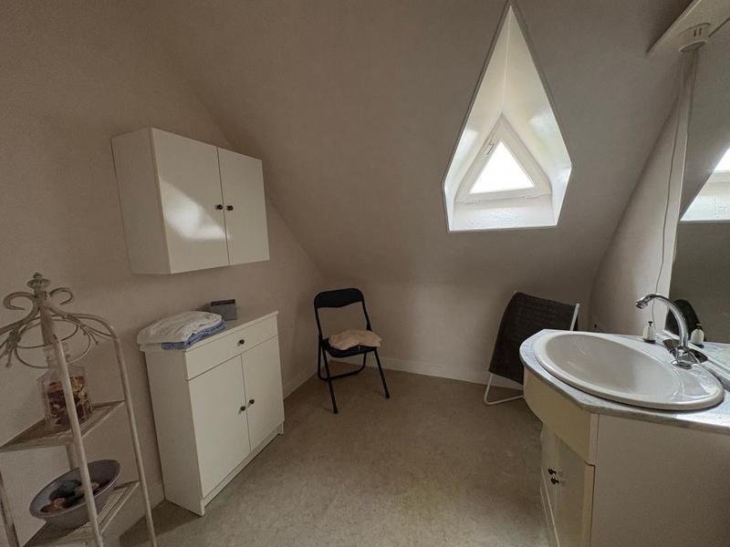 Maison - 96 m² - 5 pièces