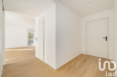 Appartement - 82 m² - 3 pièces