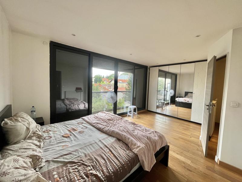 Maison - 165 m² - 7 pièces