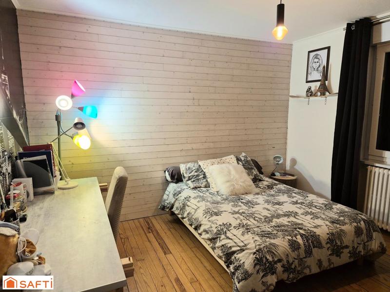 Maison - 150 m² - 7 pièces