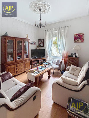 Maison - 151 m² - 5 pièces