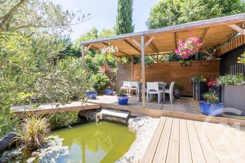 Maison - 158 m² - 6 pièces