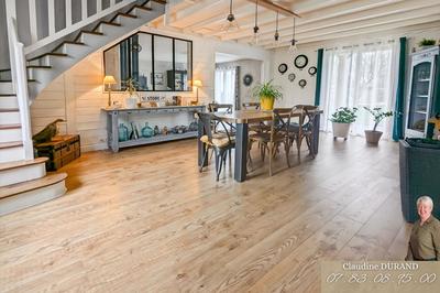 Maison - 165 m² - 8 pièces