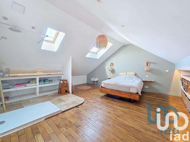 Maison - 159 m² - 8 pièces