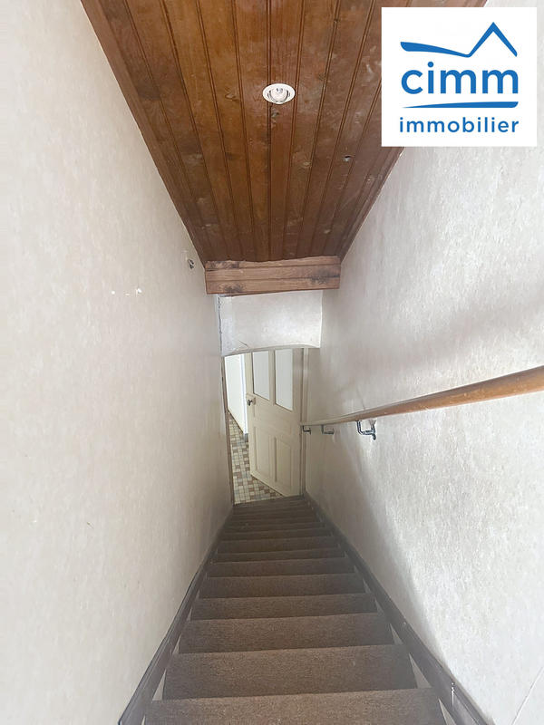 Bureau - 125 m² - 6 pièces