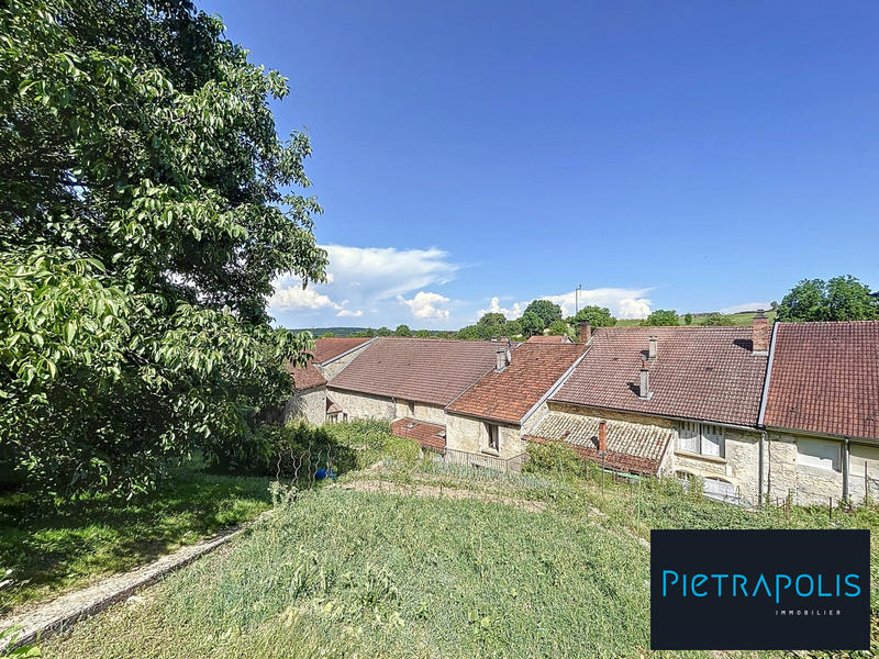 Maison ancienne - 257 m² - 7 pièces